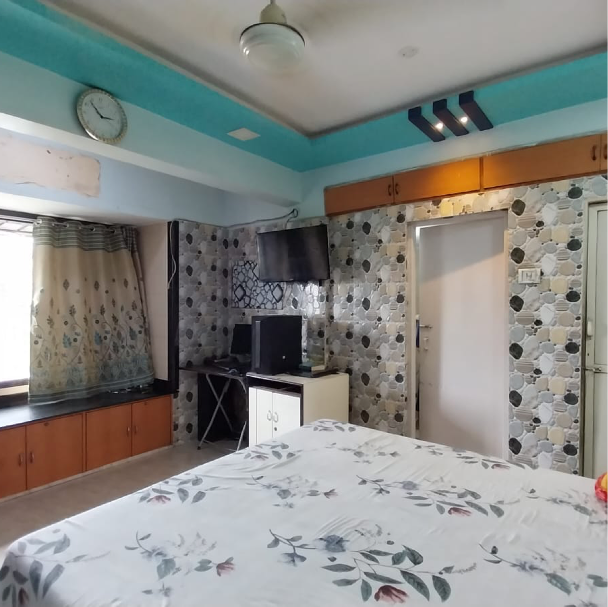 1 BHK + Pooja Room 500 Sq.Ft. Apartment in Jyoti Tower Andheri West