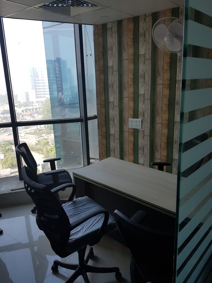 Team Area, spaze-platinum-tower Commercial Office Space 763 Sq.Ft. In Sector 47 Gurgaon 8833770
