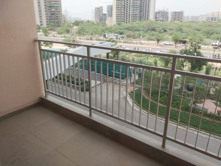 Balcony, shapoorji-pallonji-joyville-gurgaon 3 Bedroom 1852 Sq.Ft. Apartment In Sector 102 Gurgaon 8833778