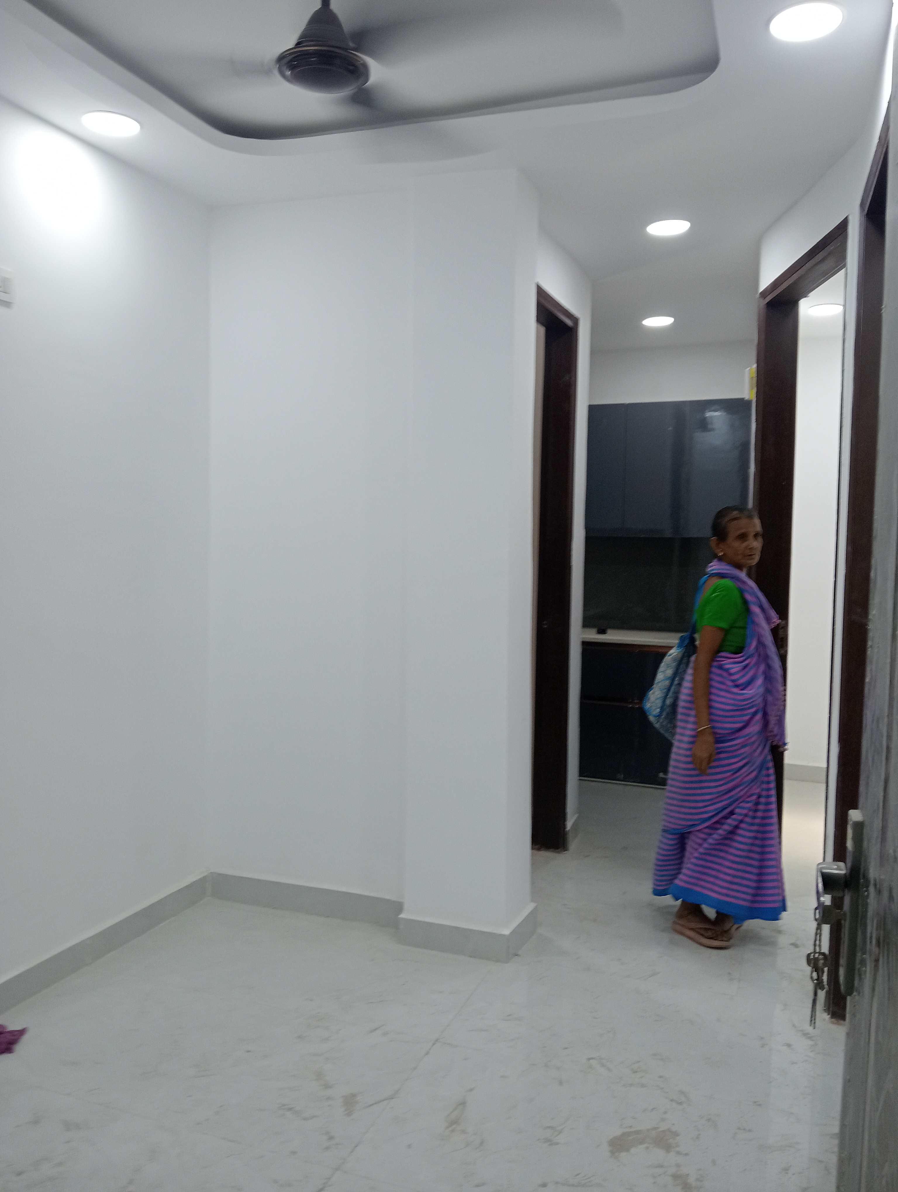 1 BHK Builder Floor For Rent in Govindpuri 