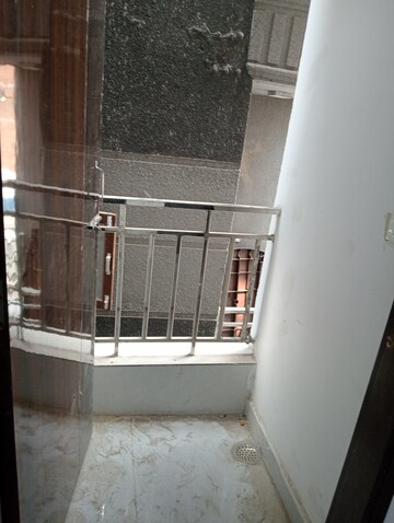 Balcony in 1 BHK Builder Floor at Govindpuri – for Rent