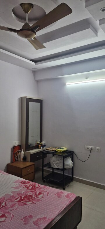 Furnished Amenities in 3 BHK Builder Floor at Kondapur – for Rent