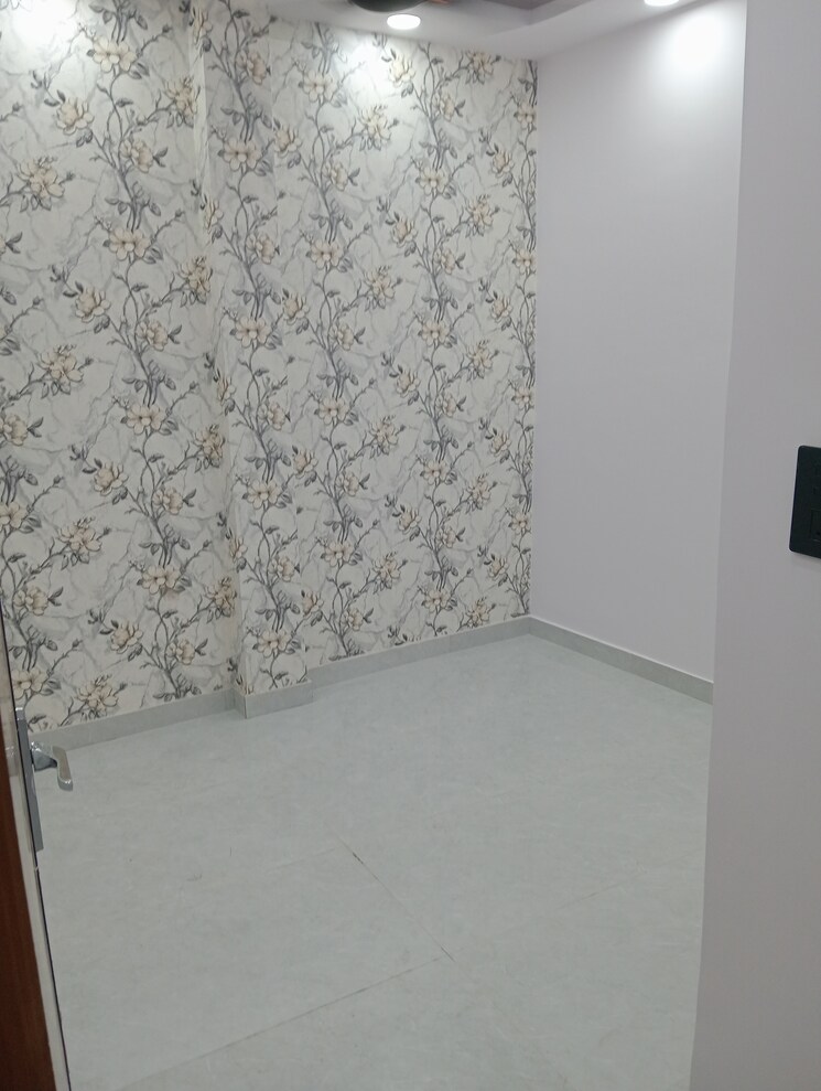 Room, govindpuri 2 Bedroom 590 Sq.Ft. Builder Floor In Govindpuri Delhi 8833787