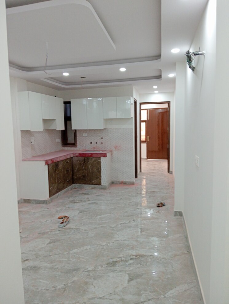 Kitchen, govindpuri 3 Bedroom 900 Sq.Ft. Builder Floor In Govindpuri Delhi 8833790