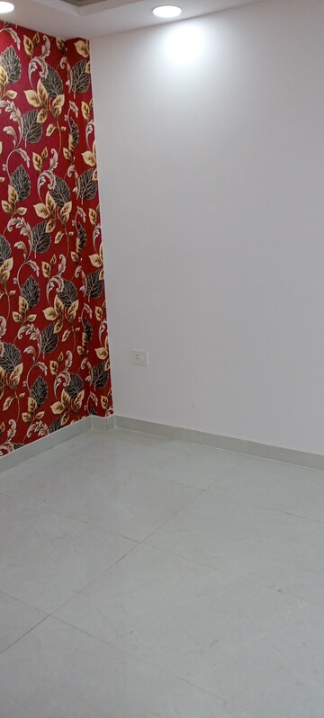 2 BHK Builder Floor For Rent in Govindpuri