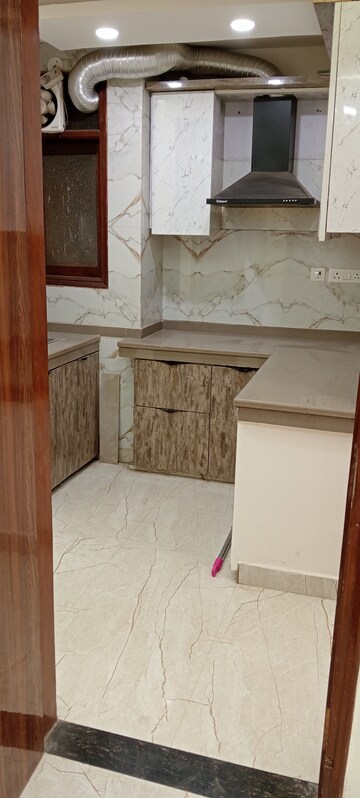 Kitchen in 3 BHK Builder Floor at Govindpuri – for Rent