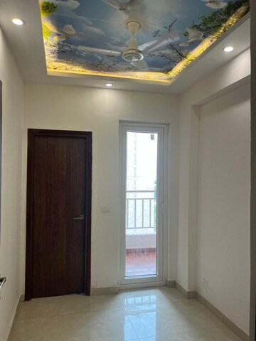 Building Lobby in 3 BHK Apartment at Omaxe The Palace, Gomti Nagar – for Rent