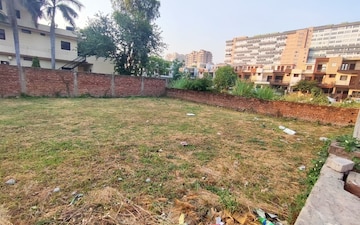 Plot For Sale in Sector 70