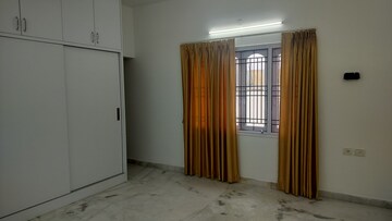 Room in 3 BHK Independent House at Jubilee Hills – for Rent