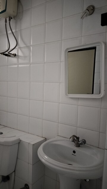 Bathroom in 3 BHK Independent House at Jubilee Hills – for Rent