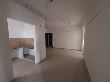 Room in 2 BHK Apartment at Mahagun Mywoods, Sector 16c Greater Noida – for Rent