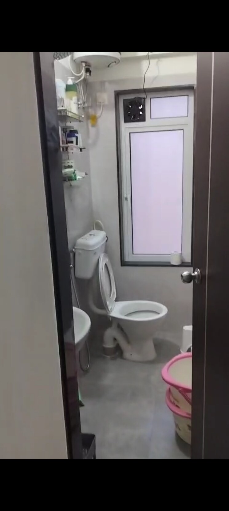 Bathroom, shell-colony 2 Bedroom 650 Sq.Ft. Apartment In Chembur Mumbai 8833839