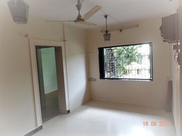 2 BHK Apartment For Rent in Kalina Vihar Darshan CHS, Kalina
