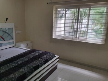 Bedroom in 3 BHK Apartment at Sunrise Valley Attapur, Attapur – for Rent