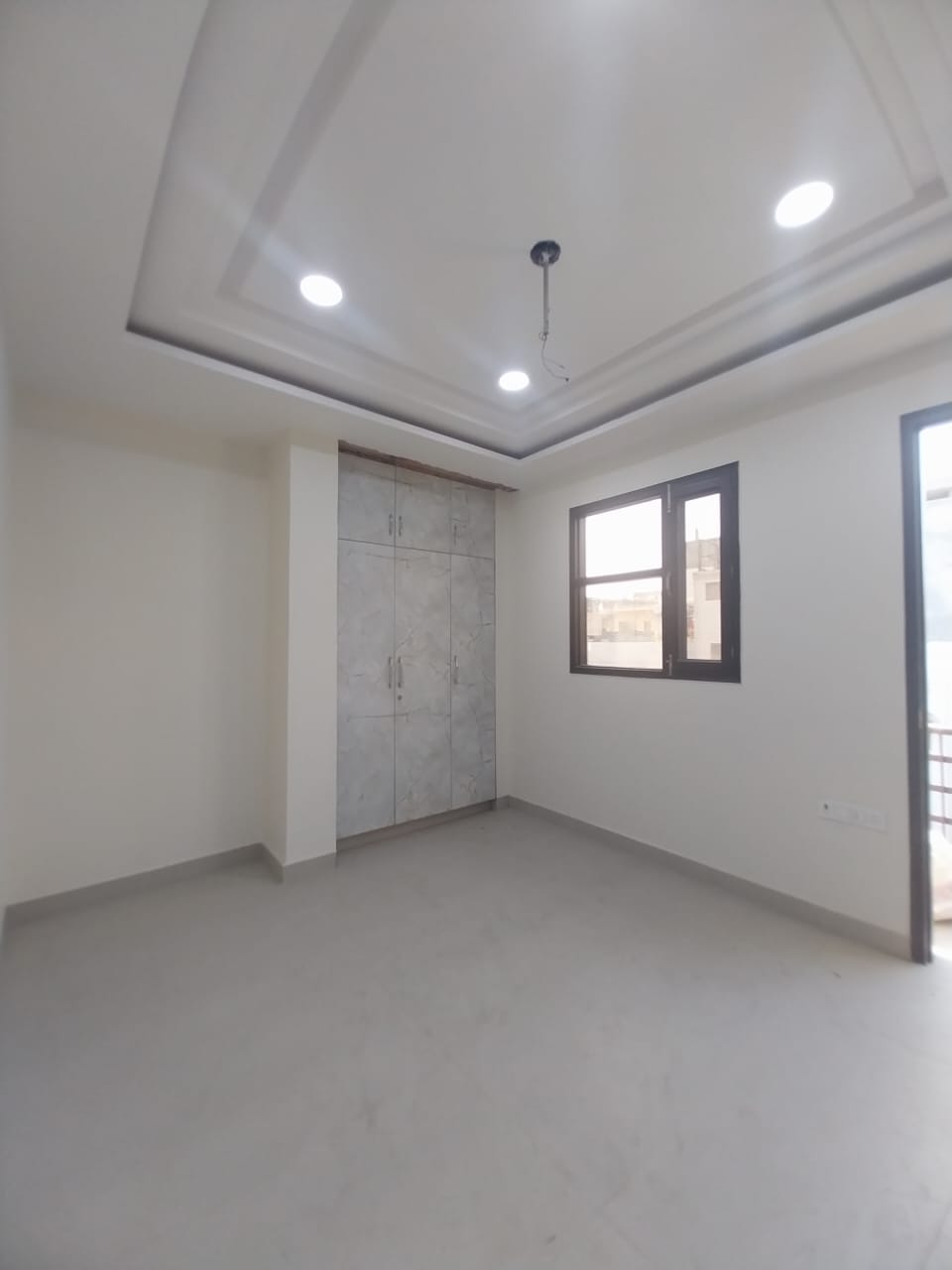 2 BHK + Pooja Room Apartment For Rent in Jahaz Apartments