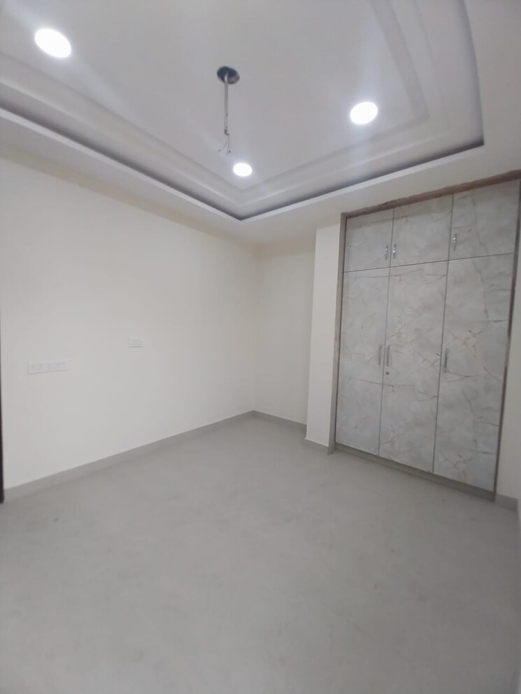 Room, jahaz-apartments 2 Bedroom 900 Sq.Ft. Apartment In Paschim Vihar Delhi 8833857