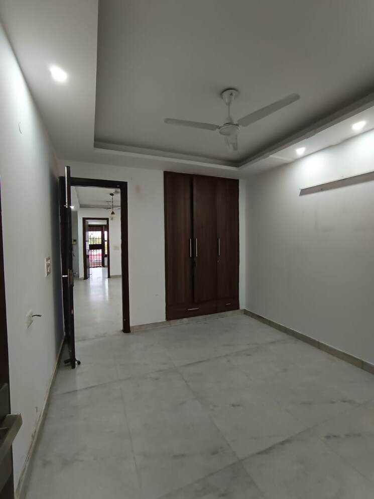 Room, triveni-apartments-cghs 3.5 Bedroom 1450 Sq.Ft. Apartment In Paschim Vihar Delhi 8833861