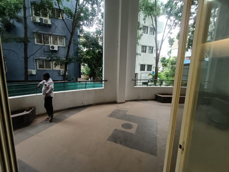  Parking, bell-flower 3 Bedroom 2400 Sq.Ft. Apartment In Baner Pune 8833864