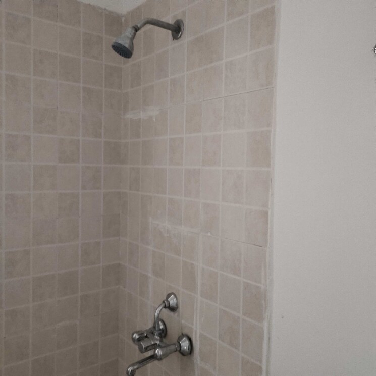 Bathroom, jaypee-greens-kosmos 3 Bedroom 1280 Sq.Ft. Apartment In Sector 134 Noida 8833865