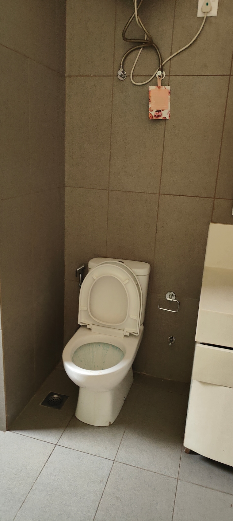 Bathroom, ireo-skyon 3 Bedroom 2045 Sq.Ft. Apartment In Sector 60 Gurgaon 8833863