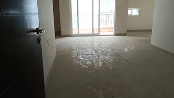 Room in 3 BHK Apartment at Candeur 40, Miyapur – for Sale