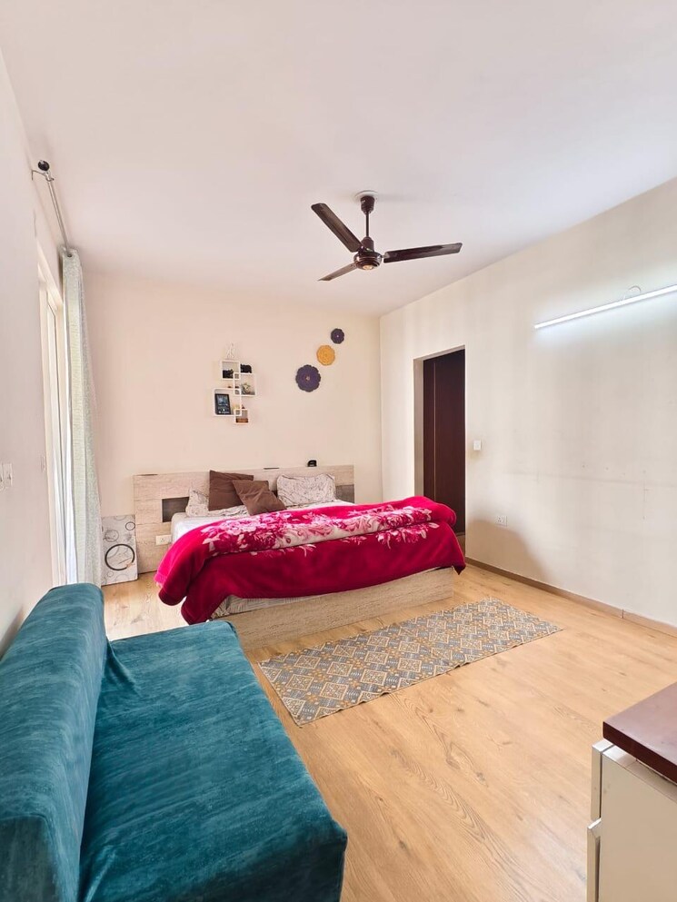 Bedroom, experion-the-westerlies 3 Bedroom 2003 Sq.Ft. Apartment In Sector 108 Gurgaon 8833879