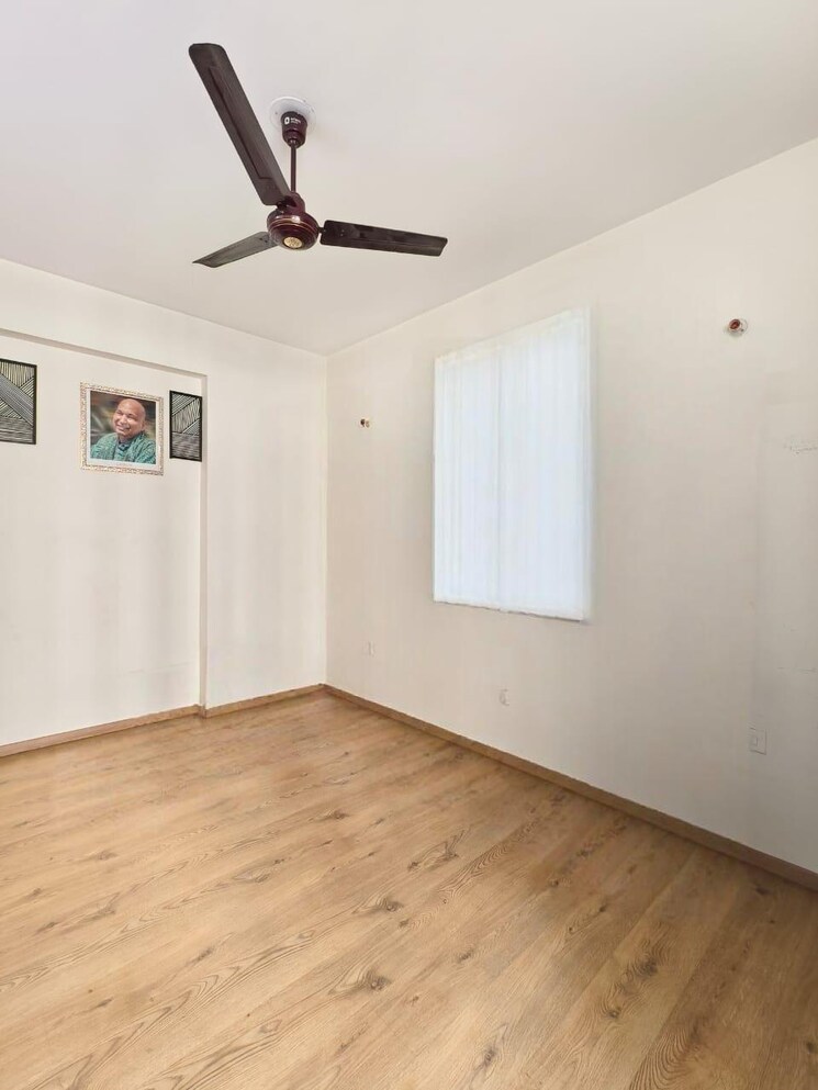 Room, experion-the-westerlies 3 Bedroom 2003 Sq.Ft. Apartment In Sector 108 Gurgaon 8833879