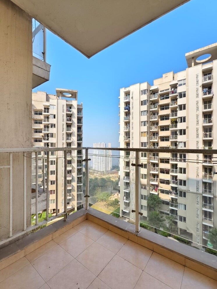 Exterior View, experion-the-westerlies 3 Bedroom 2003 Sq.Ft. Apartment In Sector 108 Gurgaon 8833879