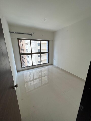 Master Bedroom in 3 BHK Apartment at Rajesh Raj Infinia, Malad West – for Rent