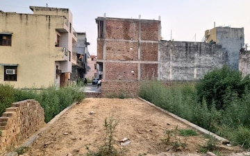 Plot For Sale in Sector 92