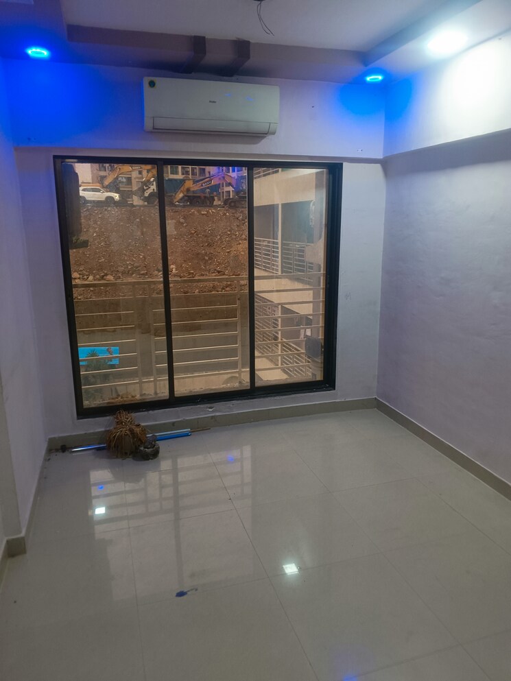 Room, deep-classic 1 Bedroom 575 Sq.Ft. Apartment In Vasai East Palghar 8833957