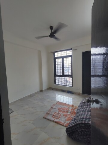 Bedroom in 2 BHK Apartment at Apex Our Homes, Sector 37c – for Rent