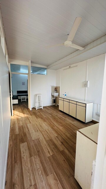 2 BHK Apartment For Sale in Prabhat Apartment, Prabhat Road