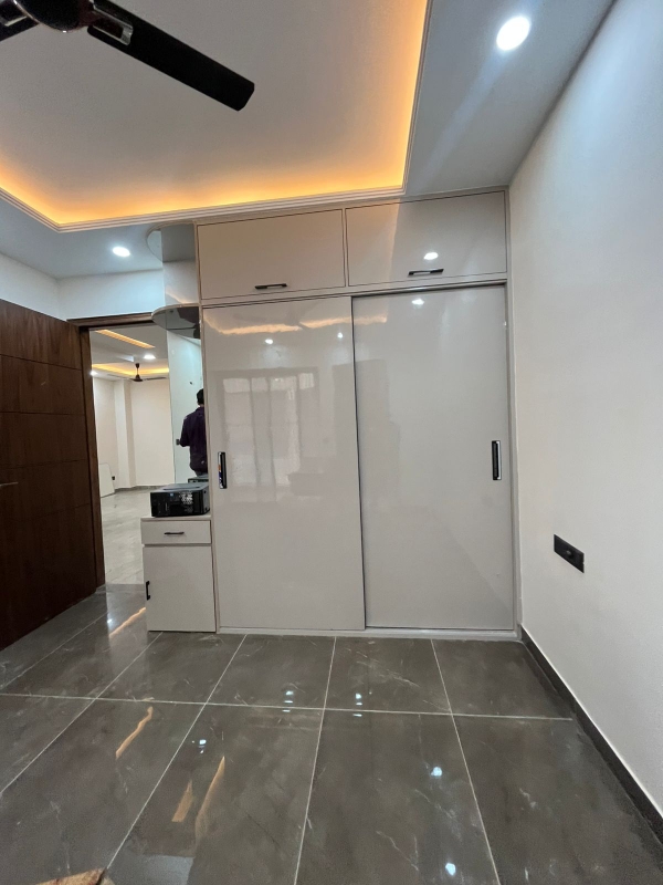 4 BHK + Servant Room Builder Floor For Rent in Uppal Southend