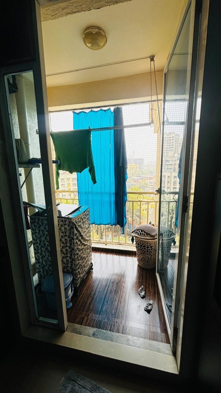 Balcony, vijay-nakshatra 2 Bedroom 650 Sq.Ft. Apartment In Ghodbunder Road Thane 8834058