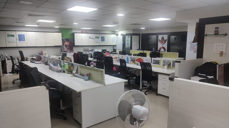 Team Area, bonanza Commercial Office Space 1120 Sq.Ft. In Andheri East Mumbai 8834077