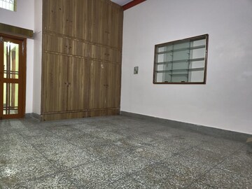 2 BHK Apartment For Rent in Tikhampur