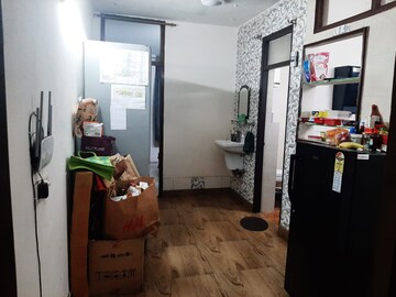Parking in 2 BHK Builder Floor at Lajpat Nagar I – for Rent