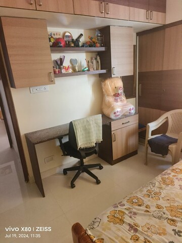 Room in 2 BHK Apartment at Sree Air View Apartments, Manapakkam – for Sale