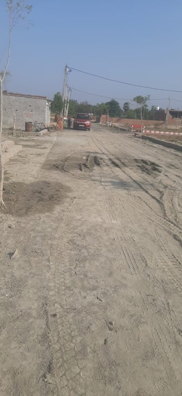  Plot – Exterior View View at Raebareli Road - for Sale