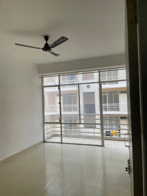Room in 1 BHK Apartment at Breez Global Heights, Sohna Sector 33 – for Sale