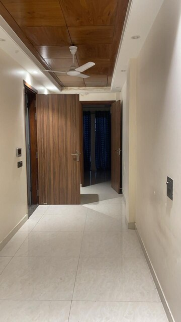 Bedroom in 1 BHK Builder Floor at Lajpat Nagar I – for Rent