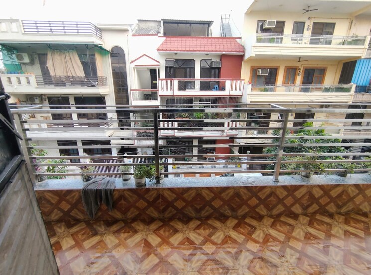 Balcony, green fields colony 4 Bedroom 2200 Sq.Ft. Builder Floor In Green Fields Colony Faridabad 8834275