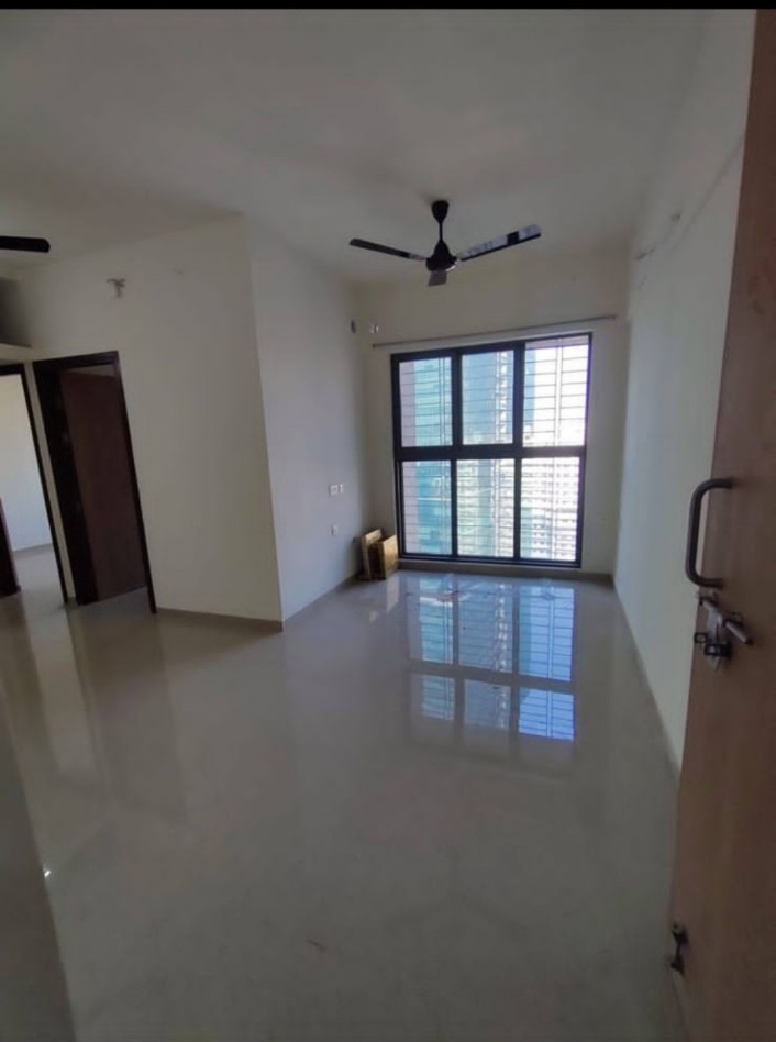 1 BHK + Study Room Apartment For Rent in Lodha Vista