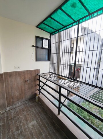 Balcony in 4 BHK Builder Floor at Green Fields Colony – for Rent