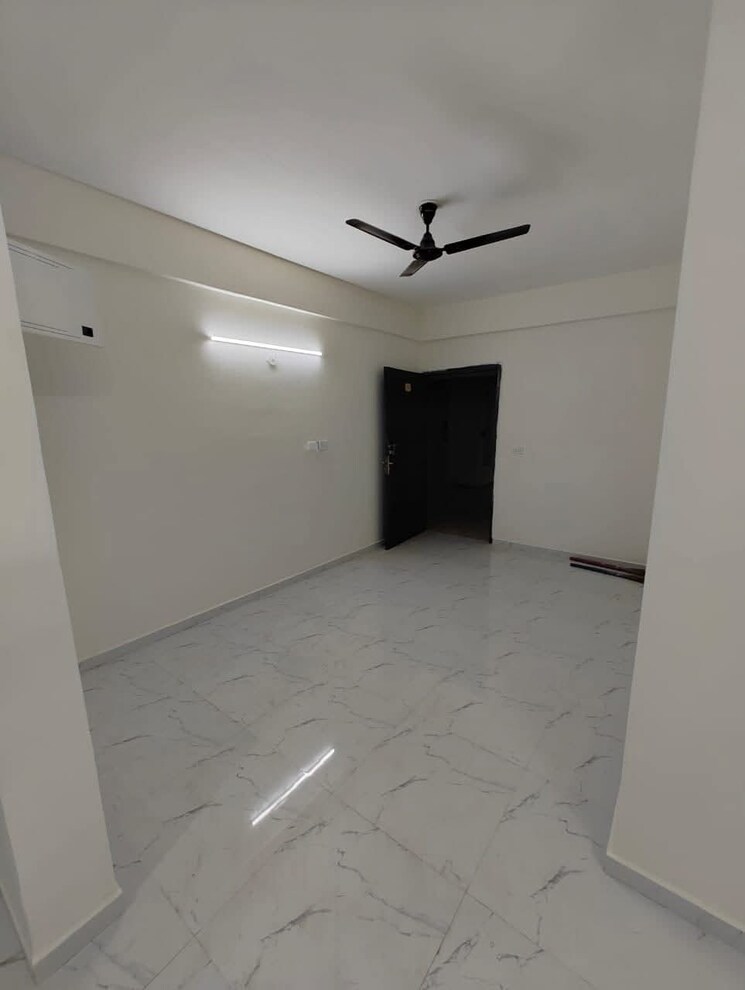 Room, pivotal-paradise 3 Bedroom 716 Sq.Ft. Apartment In Sector 62 Gurgaon 8834338