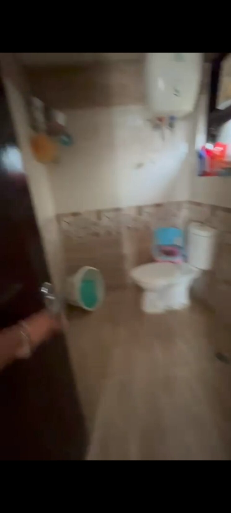 Bathroom, vasu-fortune-residency-phase-ii 3 Bedroom 1375 Sq.Ft. Apartment In Raj Nagar Extension Ghaziabad 8834351