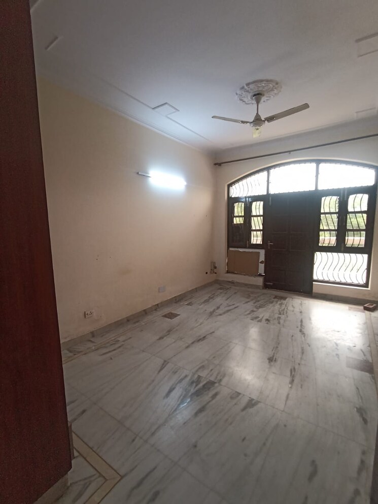 Room, rwa-apartments-sector-50 2 Bedroom 1200 Sq.Ft. Independent House In Sector 50 Noida 8834384