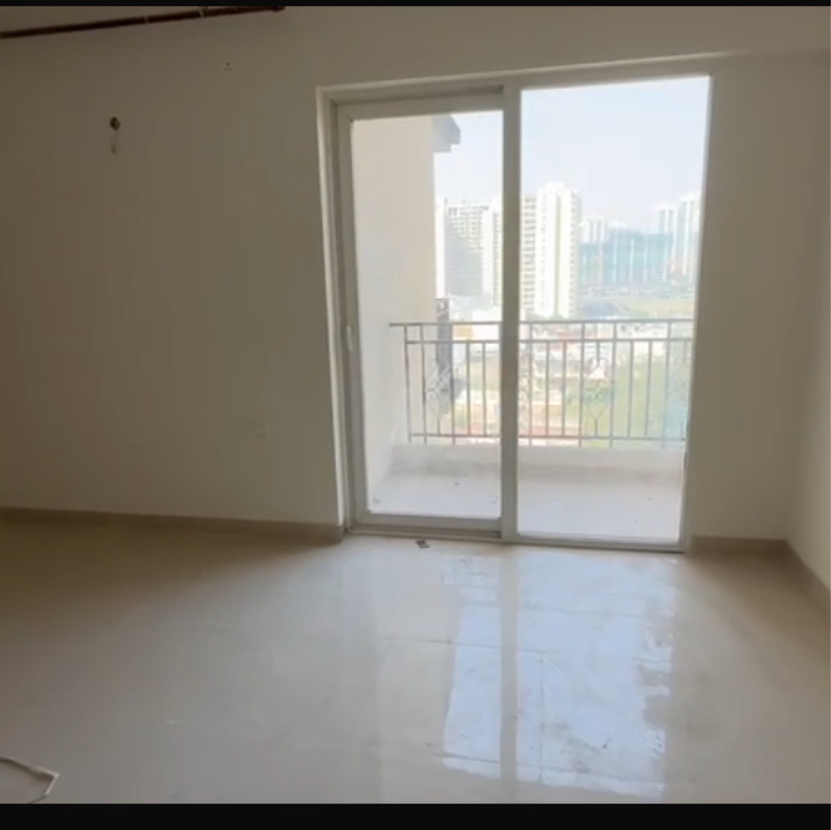 2 BHK Apartment For Sale in Signature Global Orchard Avenue
