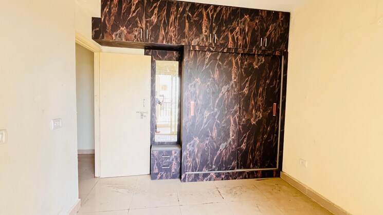 Bedroom, sare-home 3 Bedroom 1593 Sq.Ft. Apartment In Sector 92 Gurgaon 8834407